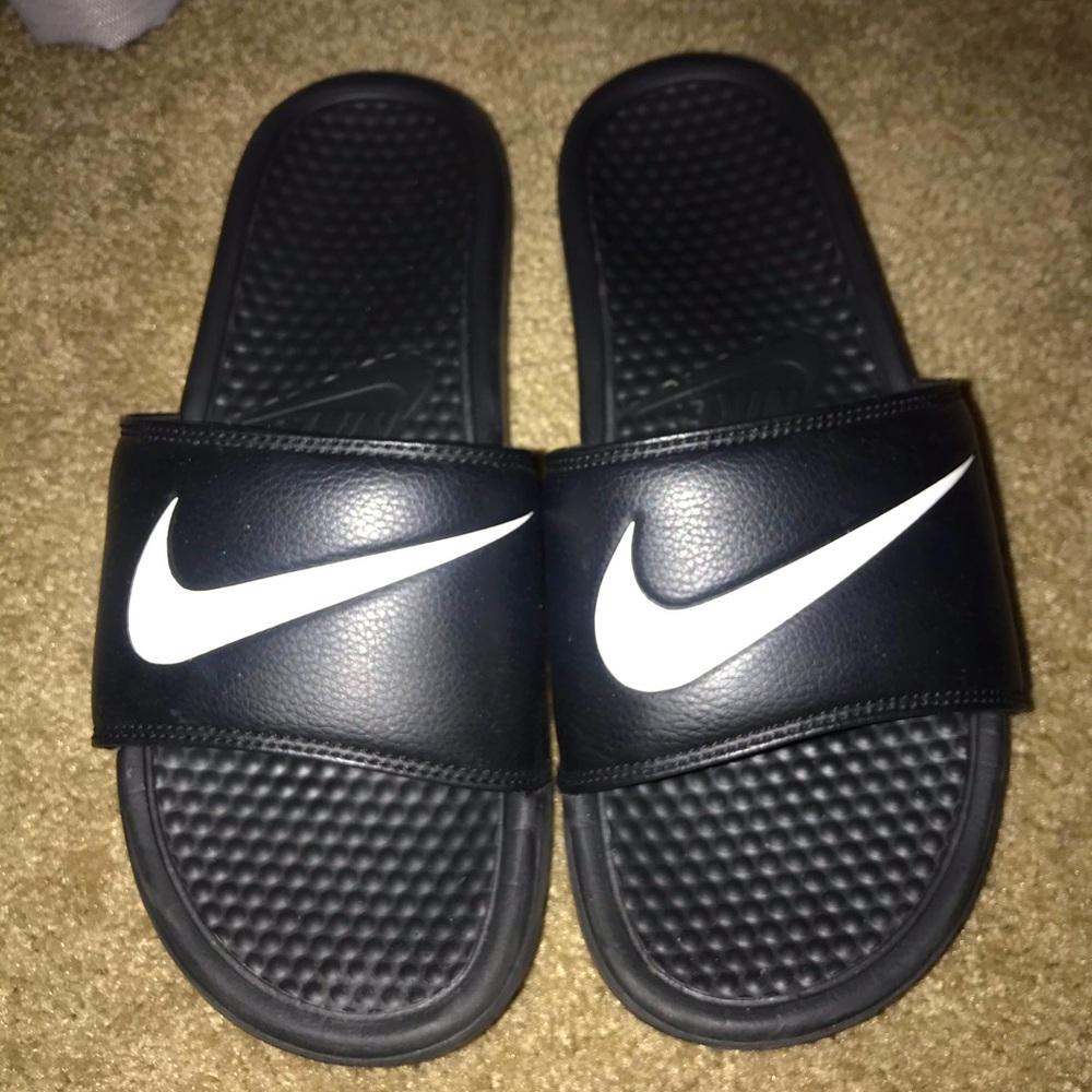 Black Nike Slides